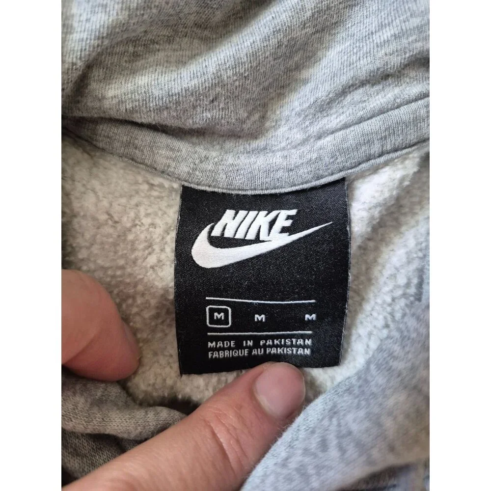 Nike Men's Sportswear Club Pullover Activewear Size M Hoodie Comfort Cozy Gray